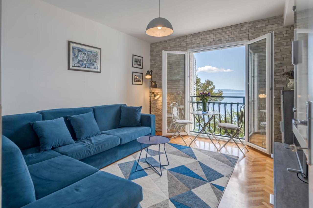 Apartmani Mirta Omiš Exteriör bild
